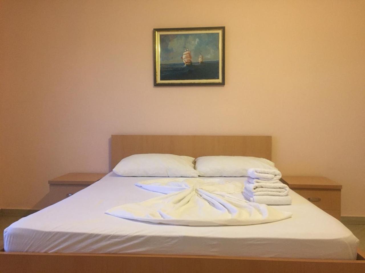 Vila Aban Himare Exteriör bild